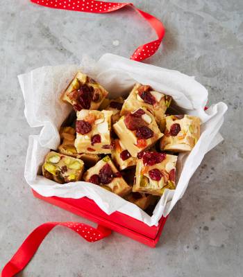 10-minute fruit and nut fudge
