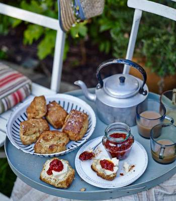Wensleydale cheese and double mustard scones