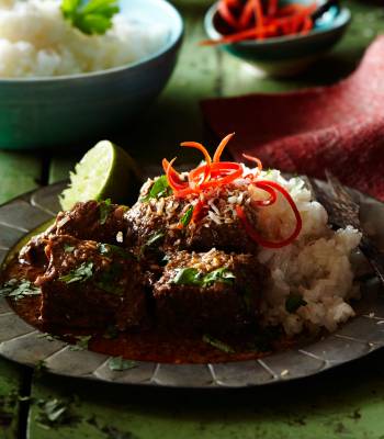 Beef rendang