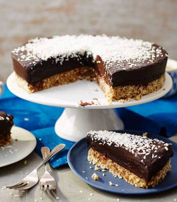 Raw choco-nut tart