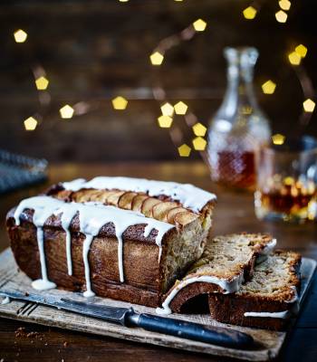 Hot toddy drizzle cake