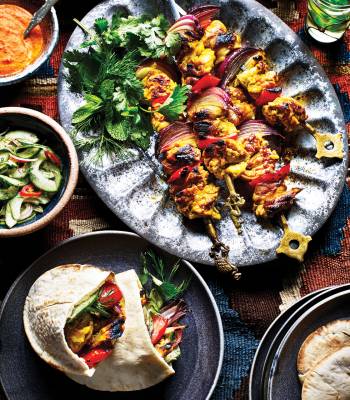 Turmeric and saffron chicken pitta with blackened chilli sauce 