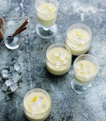 Gin and lemon pots with boozy jelly cubes