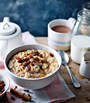 Spiced tea porridge