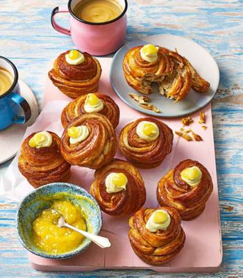 Honey cruffins with lemon curd and clotted cream