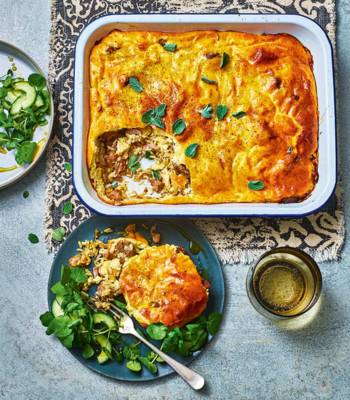 Albanian-style baked lamb with rice