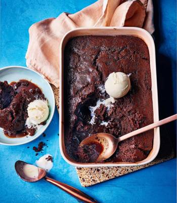 Molten dark chocolate and stout pudding
