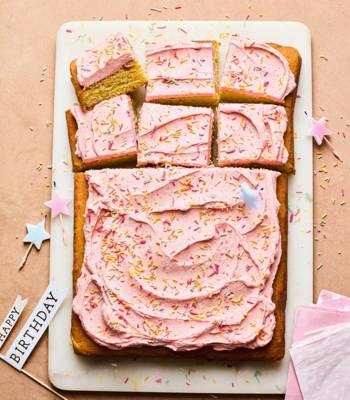 Pink lemonade party cake