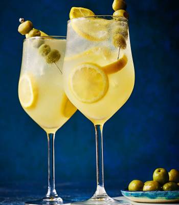 Dirty lemon spritz