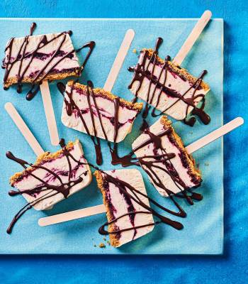 Cherry and chocolate cheesecake ice lollies