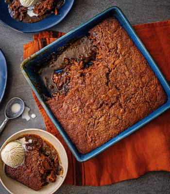 Self-saucing spiced carrot pudding