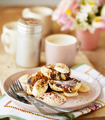 Choc-chip pancakes