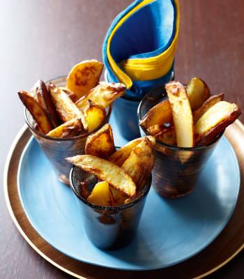 Smoked paprika potato wedges