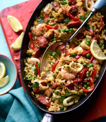 30-minute seafood paella