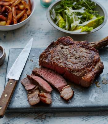 Côte de boeuf with chips