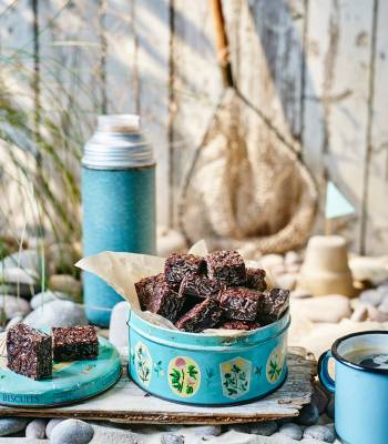 Chewy chocolate and cherry flapjacks