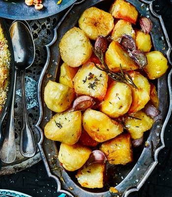 Garlic and herb roast potatoes