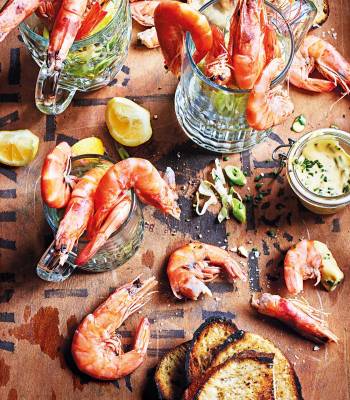 'Pint of prawns' with pale ale mayo