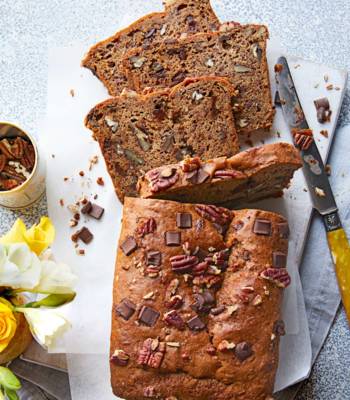 Pecan banana bread