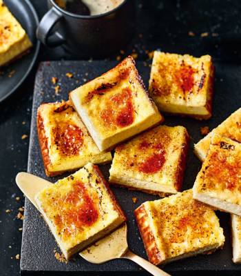 Créme Brûlée cheesecake squares