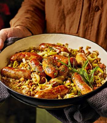 Cider-braised sausages and lentils