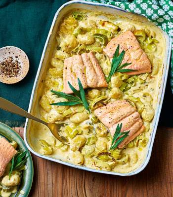 Salmon, gnocchi and creamy leek traybake