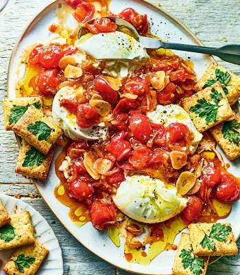 Sticky tomato jam with burrata