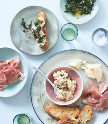 Crostini with white beans and salsa verde