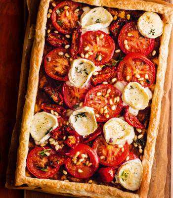 Tomato and goats’ cheese tart 