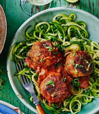 Veggie balls with ‘courgetti’ and tomato and basil sauce 