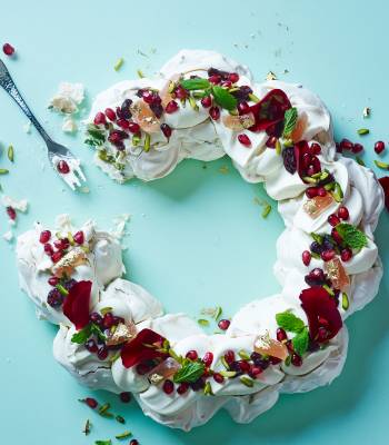 Turkish pavlova with rose petals and mint