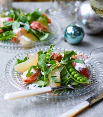 Lobster, grapefruit and pea shoot salad