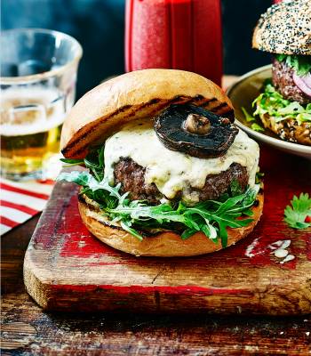 Burger with smoky Stilton sauce