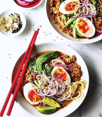 Spicy sesame pork noodle soup