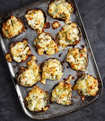 Fish pie potato skins 