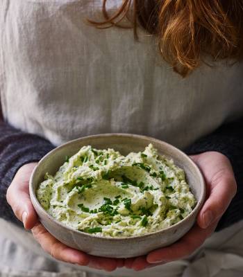 Garlic and herb cream cheese