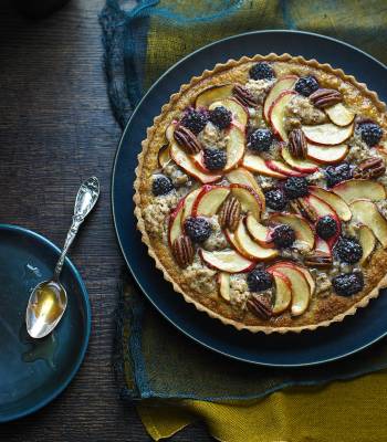 Butterscotch, apple and blackberry crumble tart