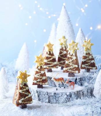 Stollen blondie Christmas trees