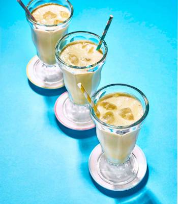 Peanut butter & banana smoothie 