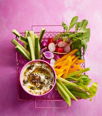 Seed-topped cauliflower houmous