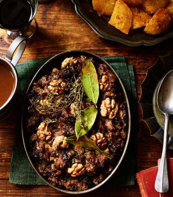 Traditional sausage stuffing