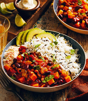 Sponsored: Sweet potato and bean chilli from Knorr Stock Pots 