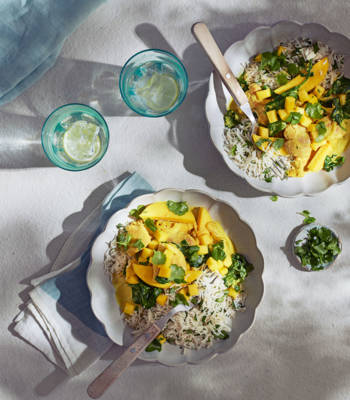 Mango chicken curry