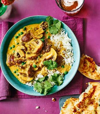 Three-mushroom curry