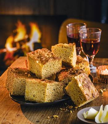 Spicy cheese cornbread