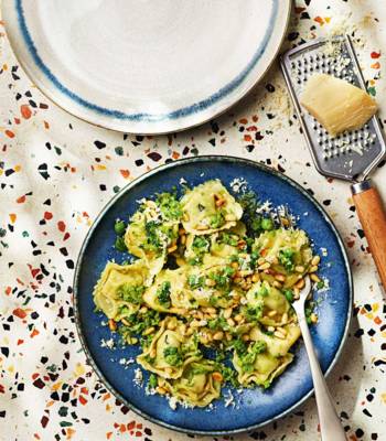 Tortelloni with minty pea pesto