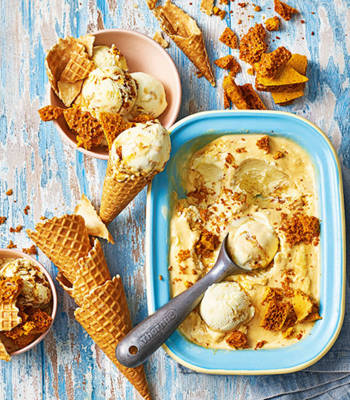 Clotted cream and honeycomb ice cream