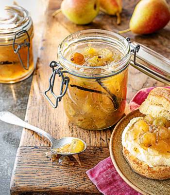 Gooseberry and pear jam