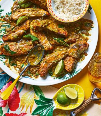 Coconut salmon curry