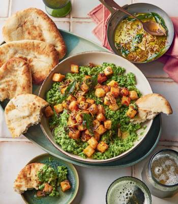 Crushed peas with crispy paneer and spiced oil